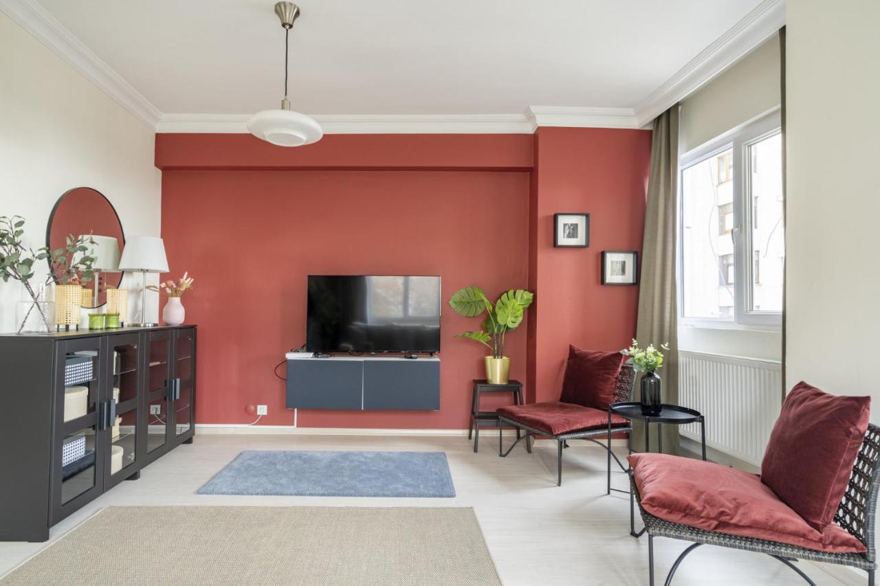 Apartmán Modern Flat With Balcony On Bagdat Street Istanbulská provincie Exteriér fotografie
