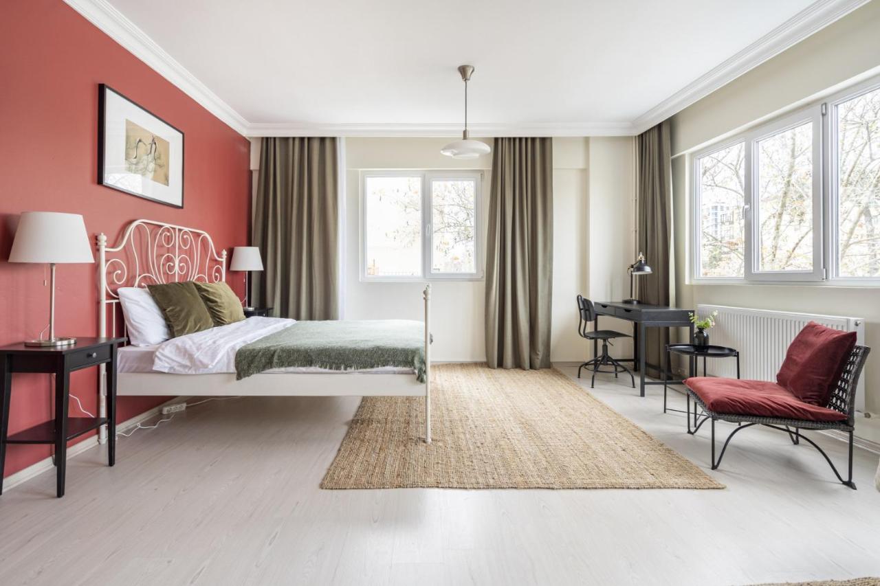 Apartmán Modern Flat With Balcony On Bagdat Street Istanbulská provincie Exteriér fotografie
